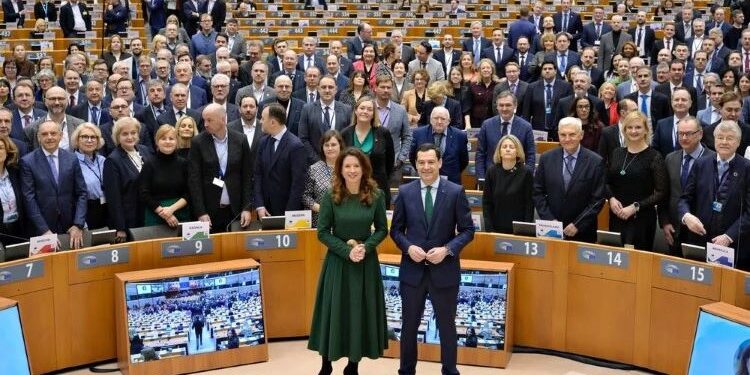 Moreno Bonilla asume la vicepresidencia del Comité de las Regiones y ejercerá la presidencia en 2027