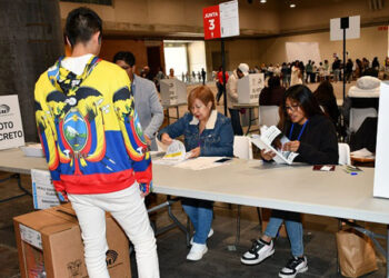 Casi 200.000 ecuatorianos en España participarán en las Elecciones Generales 2025