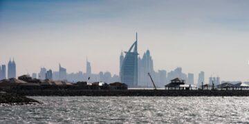 Innovaciones en navegación de recreo. ¿Por qué alquilar yates en EAU es ahora cómodo y asequible?