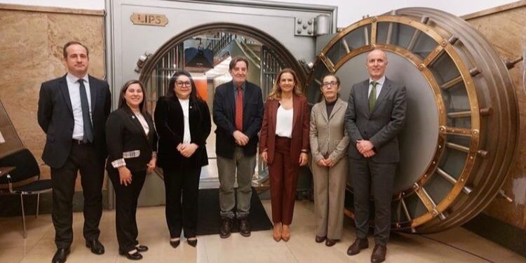 Guatemala holds political consultations with Spain while still not filling its Embassy in Madrid