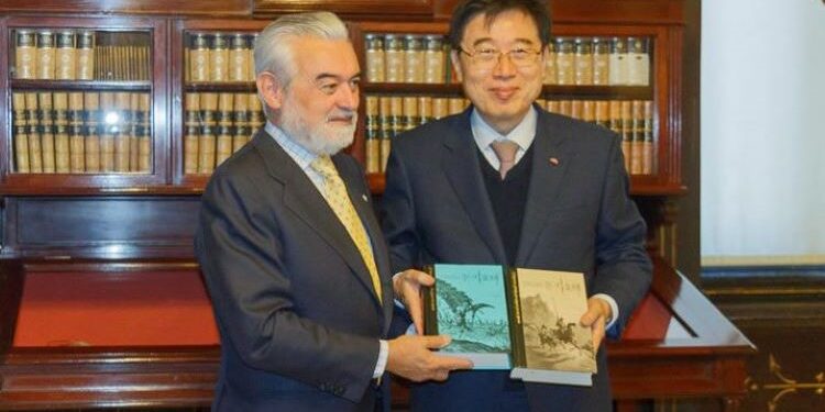 The King and Queen will present the Cervantes Prize Ñ to the Hispanist Park Chul, the first translator of Don Quixote into Korean