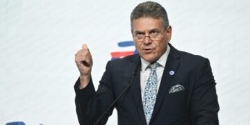 EU trade ministers reaffirm unity over US tariffs, back proportionate response