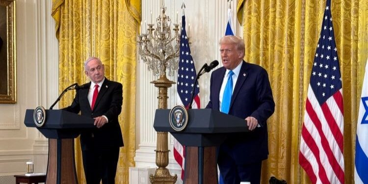 Albares advierte a Trump: “Gaza es la tierra de los gazatíes y una parte del futuro Estado palestino”