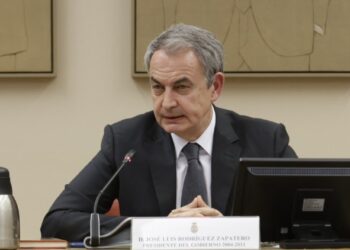 Albares defends Zapatero: “I cannot imagine any former PP president in any mediation in the world”