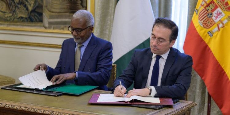 España y Nigeria acuerdan el establecimiento de consultas políticas y diplomáticas