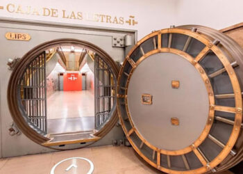 Legado a la Caja de las letras del Instituto Cervantes por el Día de las Mujeres