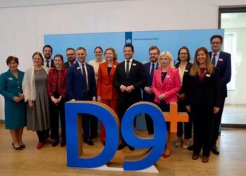 The thirteen most digitalized countries in the EU, including Spain, call for a “European strategy” to increase “technological sovereignty”