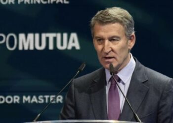 Feijóo considera “injustificable” que Sánchez no le haya informado de su postura en el Consejo Europeo extraordinario