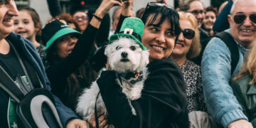 La III Semana de Irlanda arranca en Madrid con un tributo a U2 en el Metro
