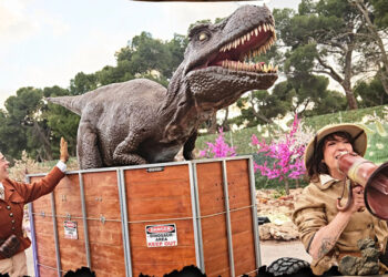 The exhibition ‘Saurios’ arrives at the Escenario Puerta del Ángel in Madrid