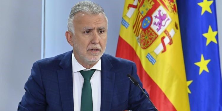 The PP’s regional governments appeal the distribution of unaccompanied minors decreed by the government.