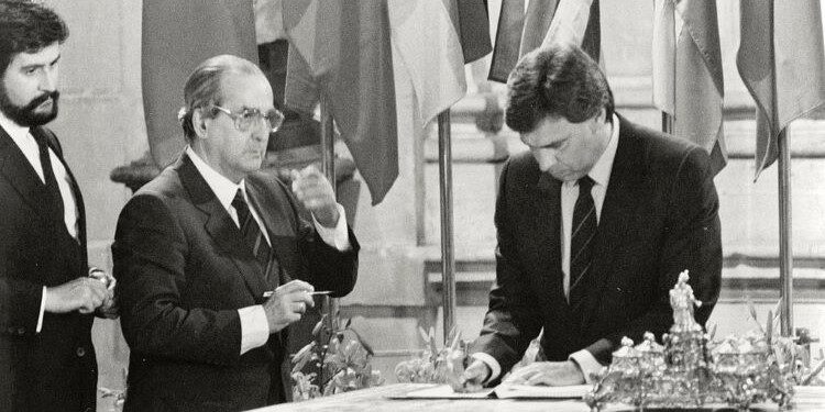 Foreign Ministry will allocate €600,000 to publicize Spain’s 40 years in the EU