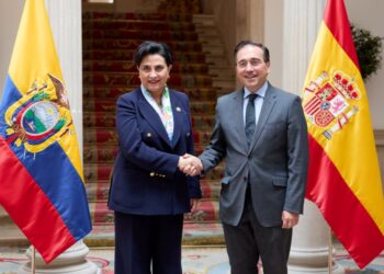 España ofrece “todo su apoyo” a las reformas que “necesita” Ecuador