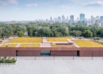 Los ministros de Exteriores de la UE abordan las amenazas híbridas días después del apagón