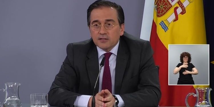 Los ejes de la nueva Estrategia Exterior: Europa, paz, valores y redespliegue diplomático y consular