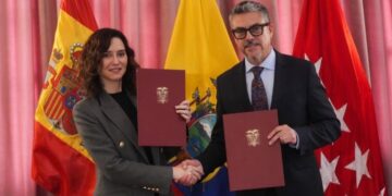 The Community of Madrid signs a professional accreditation protocol with Ecuador