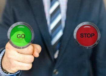 Mecánicas Vívidas Detrás de Decisiones Rápidas