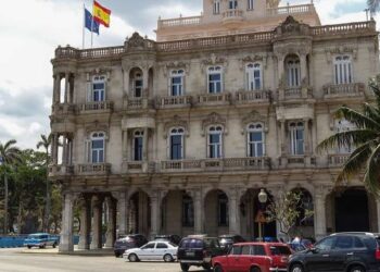 El Consulado en La Habana aumentará un 27% su capacidad para atender la Ley de Memoria Democrática