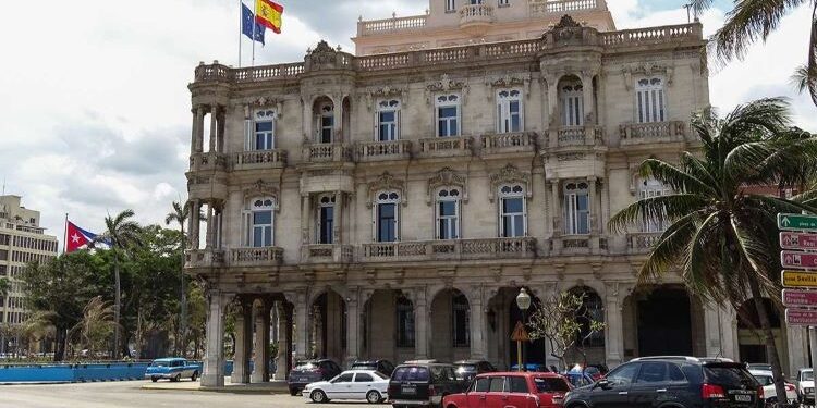 The Consulate in Havana will increase its capacity by 27% to process applications for the Democratic Memory Law