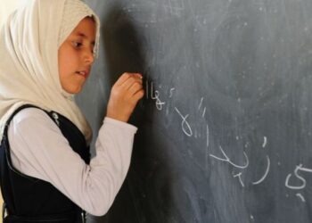 Vox pide que se supriman cursos de árabe porque “menoscaban la cultura nacional”