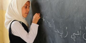 Vox calls for Arabic courses to be eliminated because they “undermine national culture”