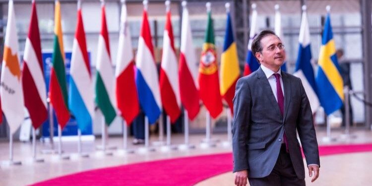 The EU will review the Association Agreement with Israel following the initial proposal from Spain and three other countries