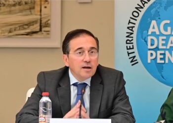 Albares apoya la transformación de la Comisión contra la Pena de Muerte en una organización internacional “plena”