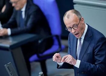 Sánchez felicita a Friedrich Merz tras su elección como canciller de Alemania