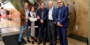 Instituto Cervantes receives Vázquez Montalbán’s first published book