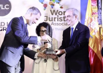 Felipe VI defends the transatlantic bond in the Dominican Republic, “now that it is under question”