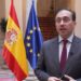 Albares anuncia la evacuación de 240 españoles desde Irán e Israel