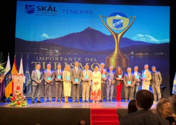 LA HORA EUROPEA DE CANARIAS