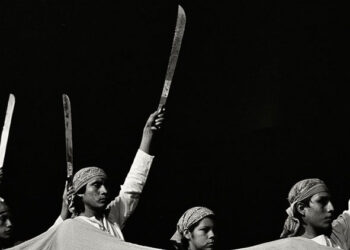 Lourdes Grobet and the Peasant and Indigenous Theatre Laboratory