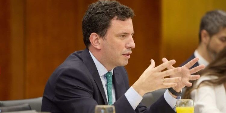 Exteriores apuesta por un enfoque “pragmático” y de colaboración industrial con China