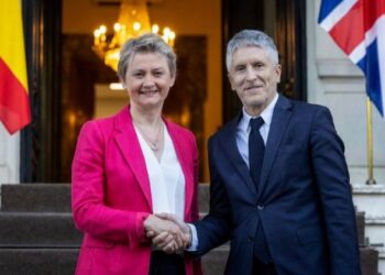 Madrid and London discuss the situation of British citizens in Spain with the new Schengen control system