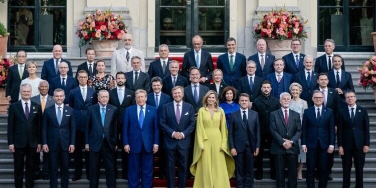 Trump define a España como el “problema” de la OTAN en el arranque de la Cumbre del 5%