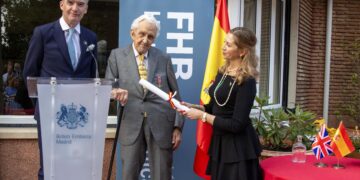La Fundación Hispano Británica distingue a Pedro Schwartz como “Amigo de Honor” en su recepción anual