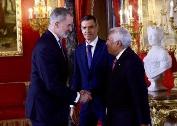 El Rey, Sánchez y Costa presiden el acto institucional por el 40 aniversario de la adhesión a la UE, marcado por el “caso Cerdán”