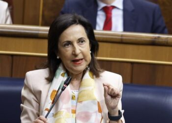 Robles confirms US has sent bombers to Morón and Rota amid Israel-Iran conflict