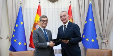 España refuerza la cooperación judicial con Serbia y Bosnia para facilitar su entrada en la UE