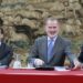 The King, Albares, Robles and Cuerpo attend the meeting of the Board of Trustees of the Elcano Royal Institute