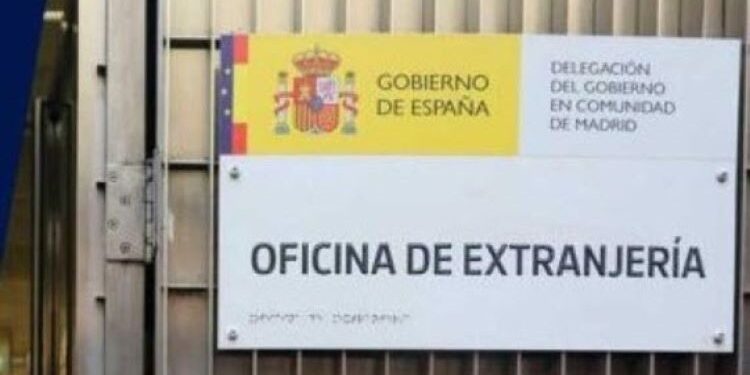 CSIF denounces staff shortage at immigration offices and border control posts