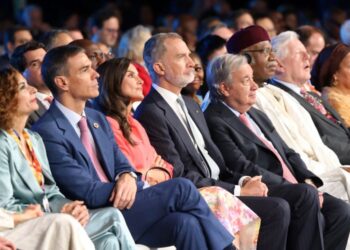 La Conferencia de Financiación al Desarrollo aprueba el Compromiso de Sevilla por un sistema financiero global “inclusivo y equitativo”