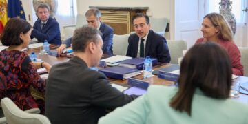 FIAP implemented 113 projects in 2004 on peace, the green economy, justice, digitalization, and social policies