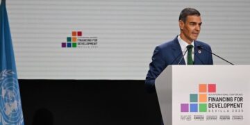Sánchez closes the Seville Conference with a defense of cooperation against the “selfishness” of those who “want to extinguish it”