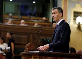 Sánchez anuncia un plan estatal contra la corrupción y Feijóo le pide que confiese “todo lo que sabe” y convoque elecciones