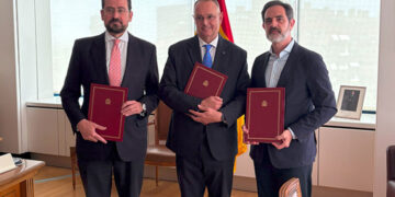 The text of the 1978 Spanish Constitution is translated into Arabic