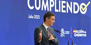 Sánchez defiende su política de gasto militar y sobre Gaza y muestra su “respaldo sin entusiasmo” al acuerdo UE-Trump