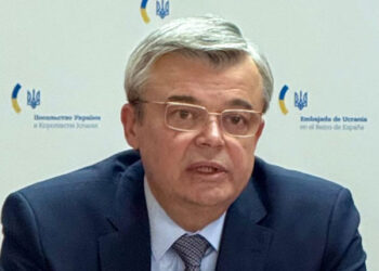 El embajador de Ucrania asegura que su país lucha “firmemente” contra la corrupción para entrar en la UE y la OTAN