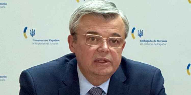 Ukraine’s ambassador says his country is “firmly” fighting corruption to join the EU and NATO